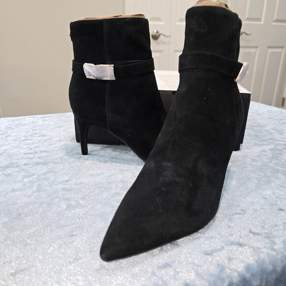 *Nine West* Women's Size 9.5M - DIAN9X9 Ankle Boot w/Gold Hardware, Black - NWB - Picture 8 of 9